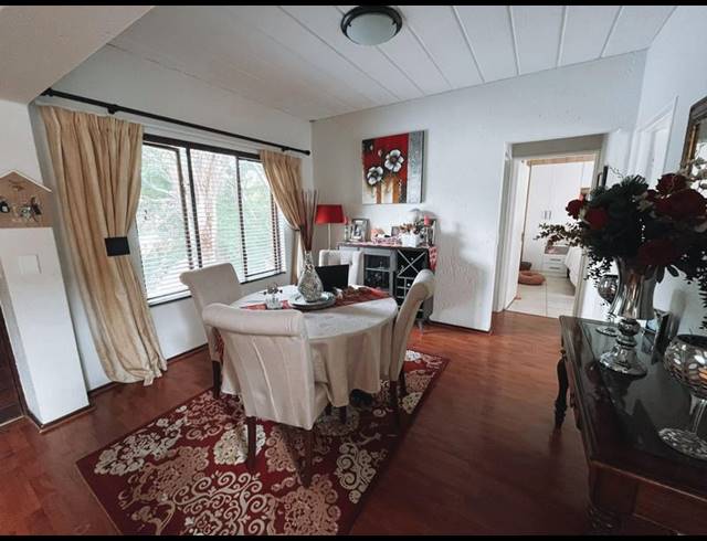 2 BEDROOM APARTMENT FOR SALE IN DOUGLASDALE